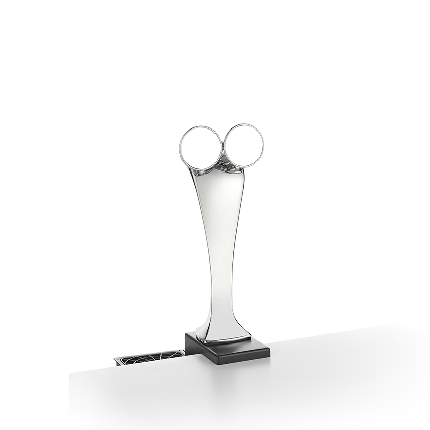 Cobra P2 Out Chrome LED-27